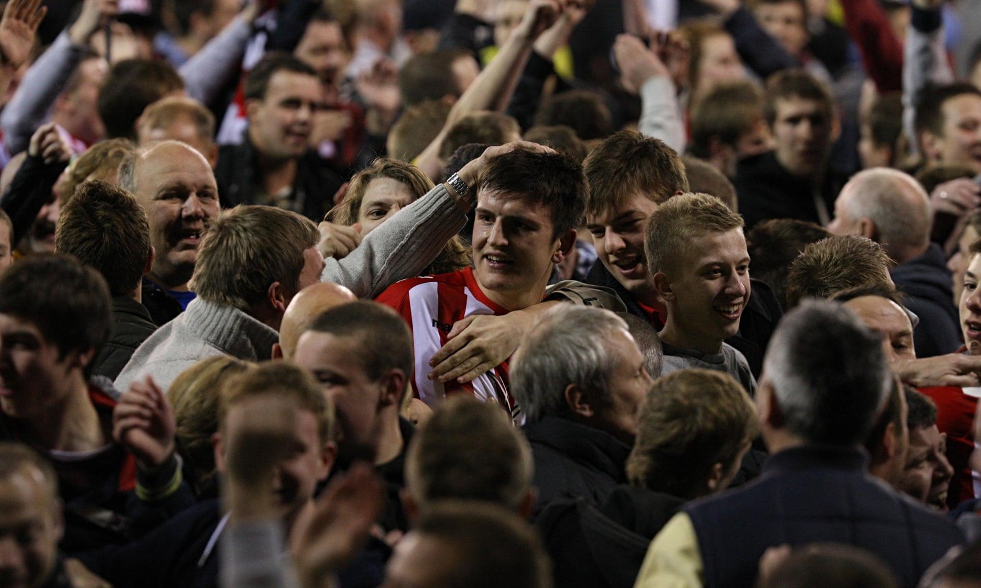 据内部人士 据内部人士